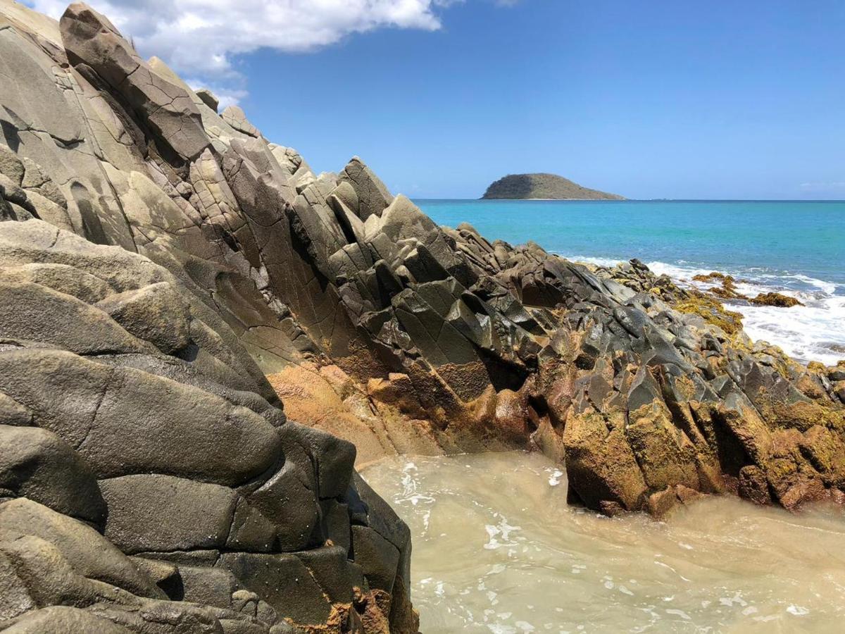 Jolie Petite Villa Sur Une Presqu'Ile Le Gosier  Buitenkant foto